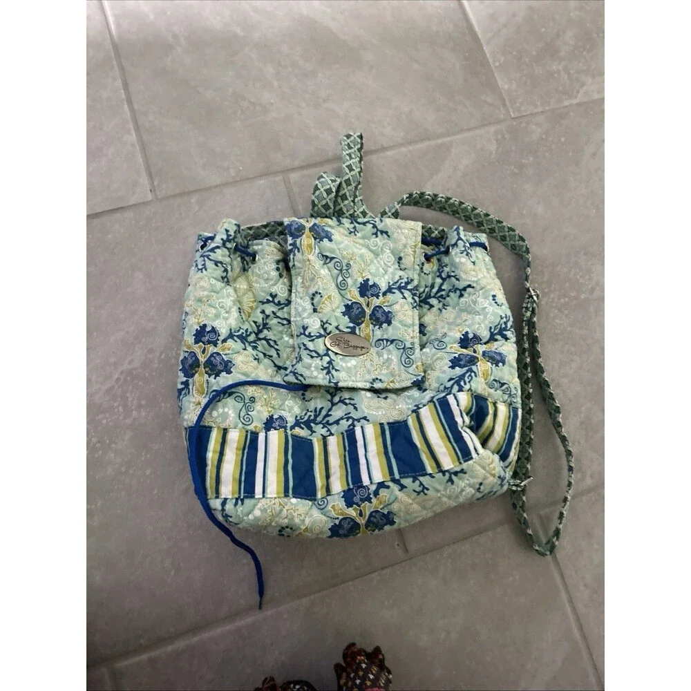 She’s Got Baggage Floral Drawstring Backpack Blue Green White Snap Zip Pockets
